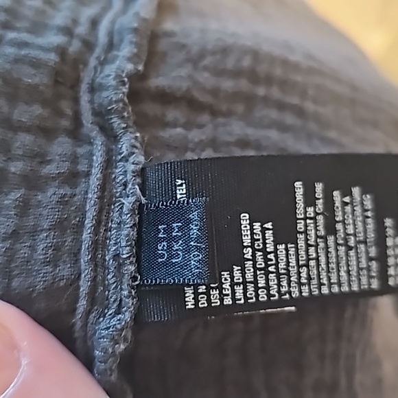 Free People We The Free Summer Daydream Buttondown shirt in gray - Picture 10 of 10